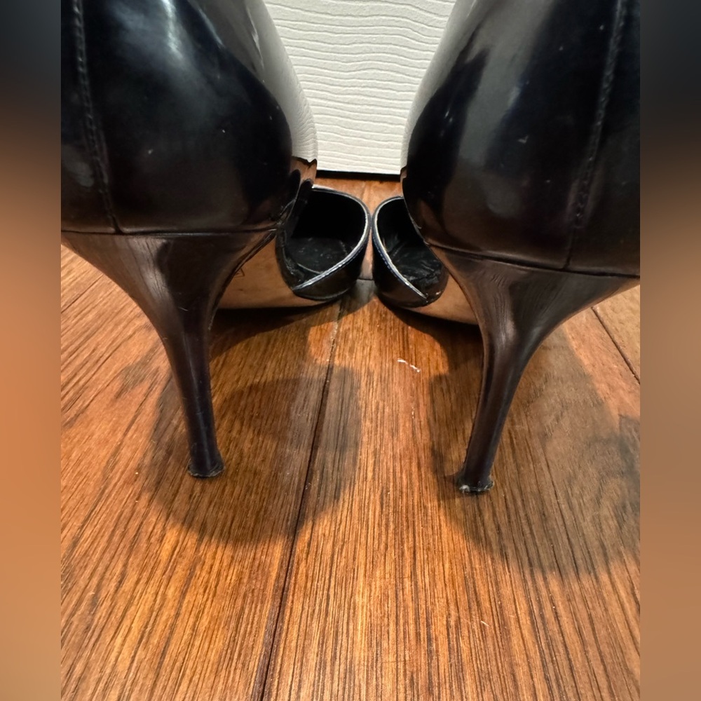 WHITE HOUSE BLACK MARKET Patent Leather Pumps Heels Midnight Blue 9.5 - Picture 9 of 15